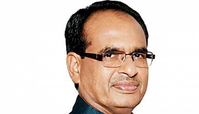 MP: 'मामा' तो पहले से मैदान में, 'दादा', 'दीदी', 'भाभी' और 'बाबा' भी चुनाव में कूदे MP: 'मामा' तो पहले से मैदान में, 'दादा', 'दीदी', 'भाभी' और 'बाबा' भी चुनाव में कूदे