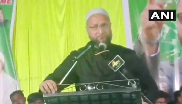 ओवैसी का आरोप, कांग्रेस ने रैली रद्द करने के बदले ऑफर किए 25 लाख ओवैसी का आरोप, कांग्रेस ने रैली रद्द करने के बदले ऑफर किए 25 लाख