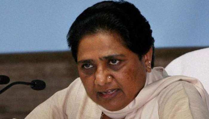 मायावती ने कहा, 'गठबंधन की आड़ में BSP को खत्म करना चाहती थी कांग्रेस' मायावती ने कहा, 'गठबंधन की आड़ में BSP को खत्म करना चाहती थी कांग्रेस'
