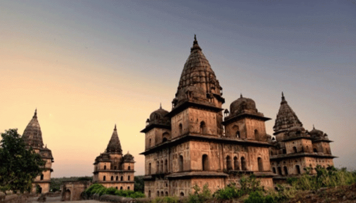 बुंदेलखंड: जहां से निकलेगी 'सत्ता की चाभी' बुंदेलखंड: जहां से निकलेगी 'सत्ता की चाभी'