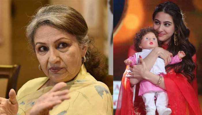जब सारा को तैमूर की डॉल देकर कहा, 'दूध पिलाओ बच्चे को', अब दादी शर्मिला टैगोर टेंशन में जब सारा को तैमूर की डॉल देकर कहा, 'दूध पिलाओ बच्चे को', अब दादी शर्मिला टैगोर टेंशन में