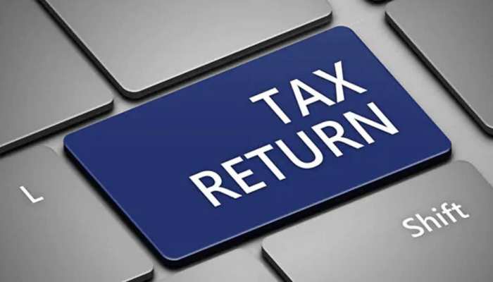 Income Tax भरने में नहीं करनी होगी माथा-पच्ची, सरकार करने जा रही है यह बड़ा बदलाव Income Tax भरने में नहीं करनी होगी माथा-पच्ची, सरकार करने जा रही है यह बड़ा बदलाव