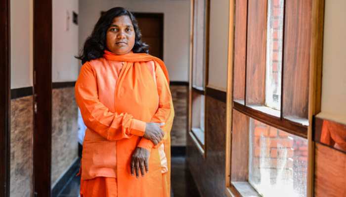 सावित्रीबाई फुले ने छोड़ी बीजेपी, कहा 'दलित सांसद होने के कारण मेरी बातें अनसुनी की गईं' सावित्रीबाई फुले ने छोड़ी बीजेपी, कहा 'दलित सांसद होने के कारण मेरी बातें अनसुनी की गईं'