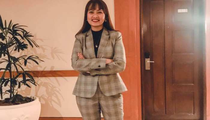 सोशल मीडिया पर वायरल हो रही इस CEO की चिट्ठी पढ़कर आप भी छोड़ देंगे अपनी नौकरी सोशल मीडिया पर वायरल हो रही इस CEO की चिट्ठी पढ़कर आप भी छोड़ देंगे अपनी नौकरी