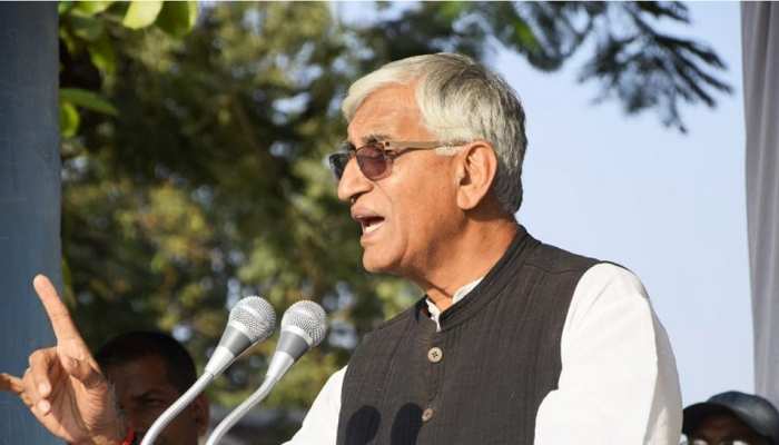 छत्तीसगढ़ के सबसे अमीर उम्मीदवार, जो इस बार हैं मुख्यमंत्री पद के प्रबल दावेदार छत्तीसगढ़ के सबसे अमीर उम्मीदवार, जो इस बार हैं मुख्यमंत्री पद के प्रबल दावेदार