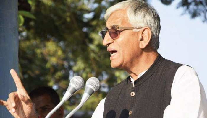 छत्तीसगढ़ में कांग्रेस की तरफ से कौन बनेगा किंग? रेस में 4 चेहरे आगे छत्तीसगढ़ में कांग्रेस की तरफ से कौन बनेगा किंग? रेस में 4 चेहरे आगे