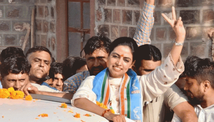 राजस्थान चुनाव: ओसियां सीट से महिपाल मदेरणा की बेटी दिव्या ने मारी बाजी राजस्थान चुनाव: ओसियां सीट से महिपाल मदेरणा की बेटी दिव्या ने मारी बाजी