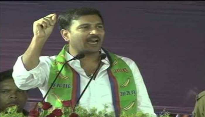 आजसू में मचा बवंडर, दो नेताओं ने जमकर साधा एक दूसरे पर निशाना आजसू में मचा बवंडर, दो नेताओं ने जमकर साधा एक दूसरे पर निशाना