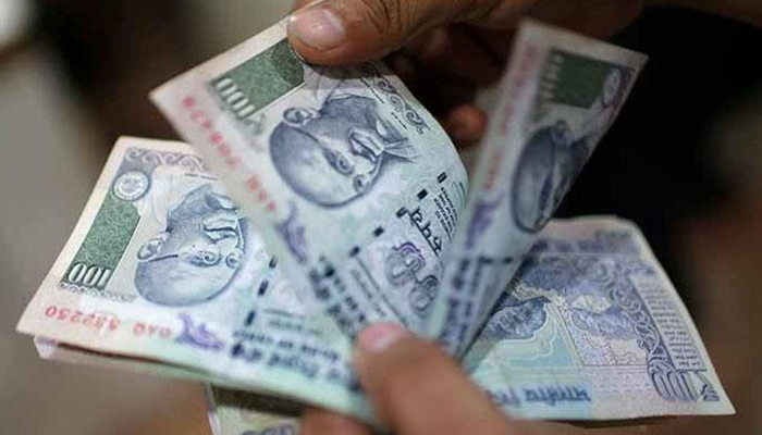 मध्यप्रदेश के किसानों की कर्जमाफी की तैयारियां तेज, बैकों से मांगी गई कर्ज की जानकारी- सूत्र मध्यप्रदेश के किसानों की कर्जमाफी की तैयारियां तेज, बैकों से मांगी गई कर्ज की जानकारी- सूत्र