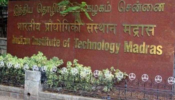 शाकाहारी और मांसाहारी छात्रों के लिए अलग-अलग गेट! मद्रास IIT में लगे पोस्टर पर विवाद शाकाहारी और मांसाहारी छात्रों के लिए अलग-अलग गेट! मद्रास IIT में लगे पोस्टर पर विवाद