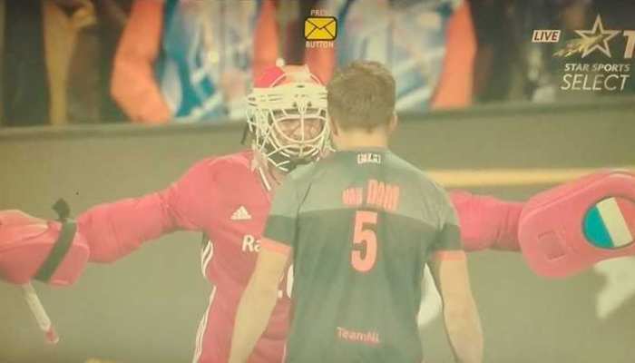 Hockey World Cup 2018: नीदरलैंड ने तोड़ा ऑस्ट्रेलिया की खिताबी हैट्रिक का सपना, सेमीफाइनल में हराया Hockey World Cup 2018: नीदरलैंड ने तोड़ा ऑस्ट्रेलिया की खिताबी हैट्रिक का सपना, सेमीफाइनल में हराया