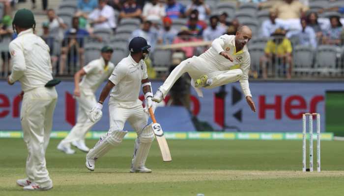 INDvsAUS: सचिन तेंदुलकर भी हुए नाथन लॉयन के मुरीद, ट्वीट कर कही ये बात INDvsAUS: सचिन तेंदुलकर भी हुए नाथन लॉयन के मुरीद, ट्वीट कर कही ये बात